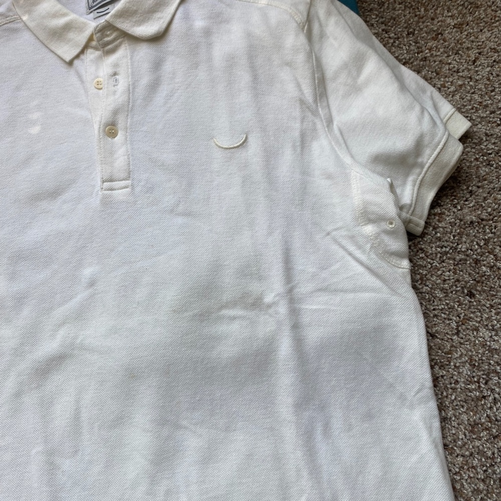 Polos - Picture 7 of 7
